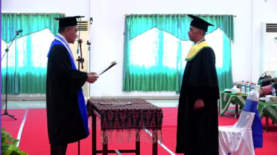 Dikukuhkan Jadi Guru Besar, Rektor Universitas Muhammadiyah Kupang Sampaikan Hal Ini!