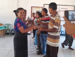 Kades Raimataus Donatus Kembali Salurkan BLT-DD Kepada 29 Penerima Manfaat, Berikut Rinciannya