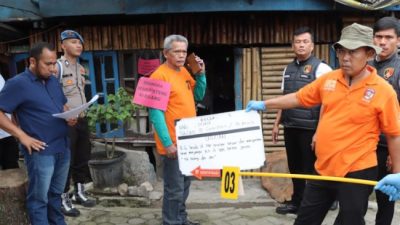 Polda Sumut Gelar Rekonstruksi kebakaran rumah wartawan di Karo,57 adegan diperagakan.isth