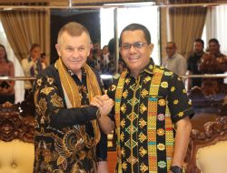Perdana! Gubernur NTT Melki Laka Lena Sambut Konsul Kehormatan Polandia