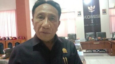 wakil ketua komisi i dprd ntt yohanes de rosarise
