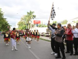 Lomba Gerak Jalan Indah meriahkan Hardiknas Sukses di Gelar, Gubernur dan Wagub NTT Beri Apresiasi