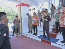 Sekda Kota Kupang ke Massa Aksi LMND: “Kalau Ada Perusahaan Bayar Buruh di Bawah UMK, Sampaikan, Hari Ini Juga Kami Turun