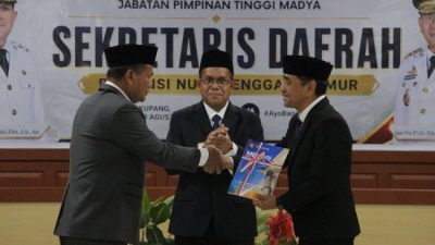 Gubernur Melki Lantik Sekda Baru NTT: Fransiskus Sales Sodo, Perkuat Birokrasi di Tengah Pemulihan Gempa Flores 8 IMG 20260828 WA0015 1