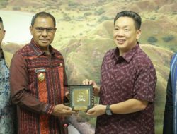 Rapat Wagub Johni Asadoma dan Komisi IX DPR RI: Imigrasi Siapkan Paspor Rp0 dan BPJS Siapkan Beasiswa Rp174 Juta untuk PMI